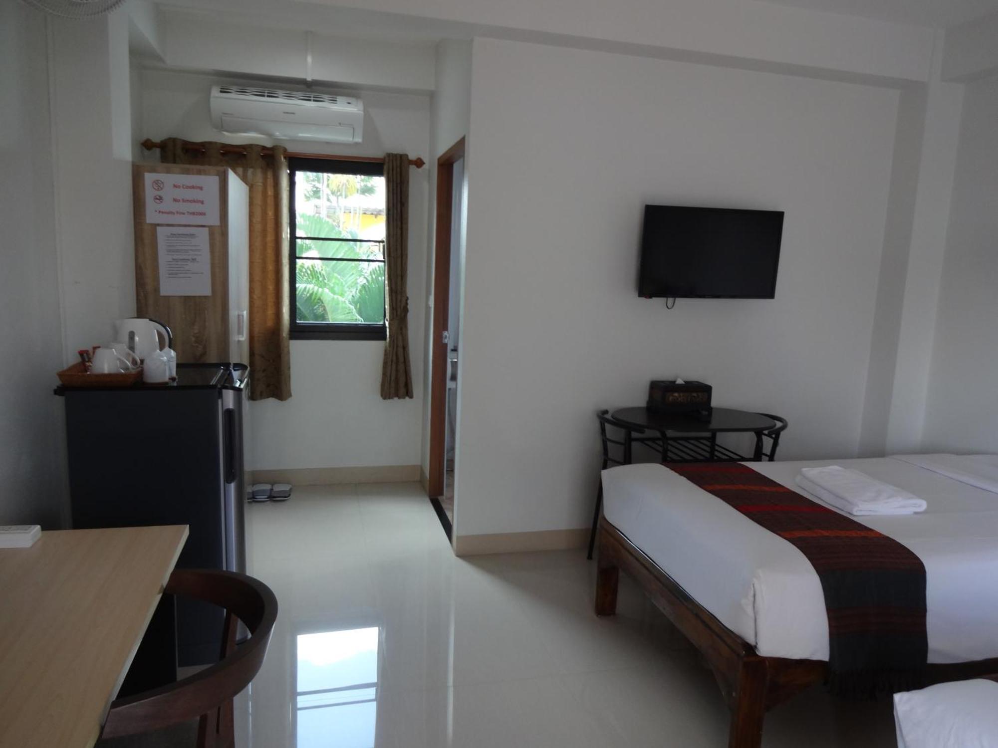 Rena House Chiang Mai Hotel Ruang foto